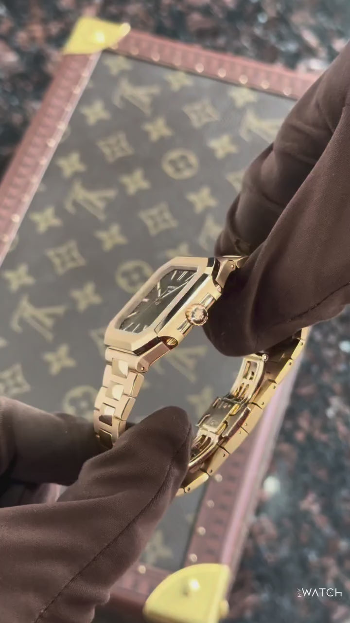 Patek Philippe Cubitus 7128 – 18K Rose Gold, Brown Dial