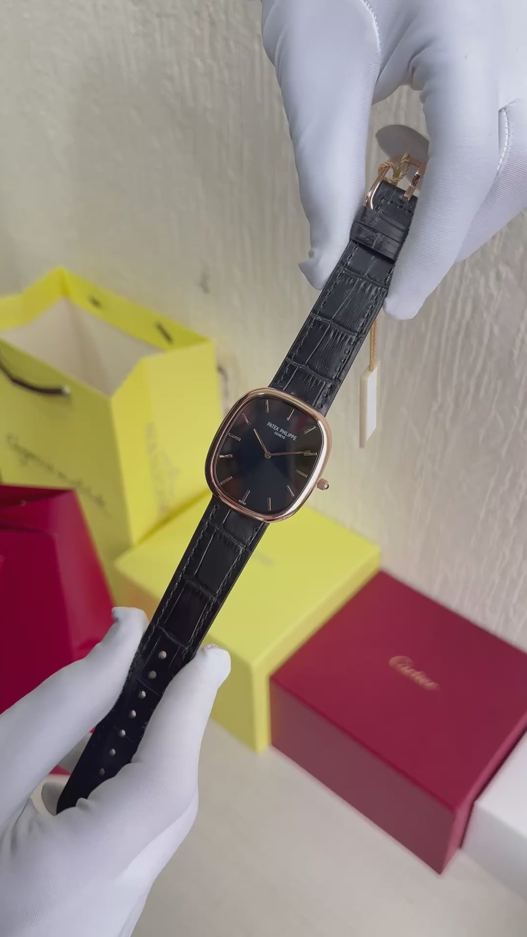 Load video: PA-TEK PHILIPPE GOLDEN ELLIPSE 5738 BLACK DIAL MEN’S WATCH